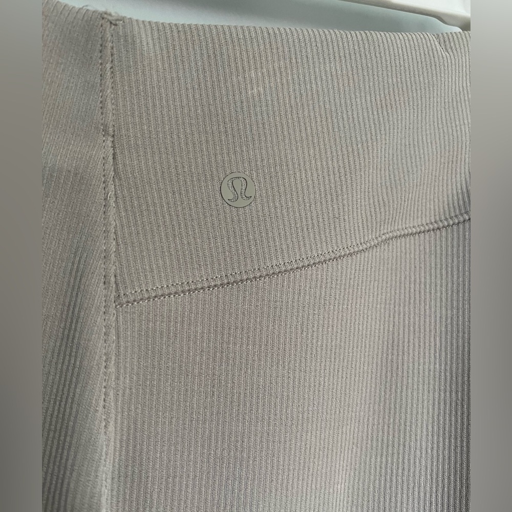Lululemon brushed softstreme ribbed zip flare pants size 8 color River Stone